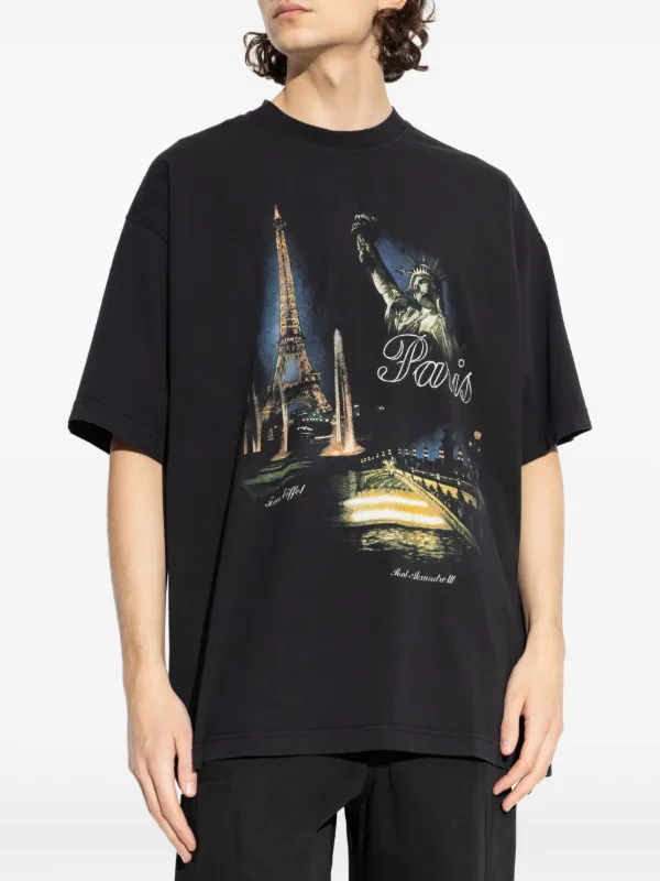 VETEMENTS Eiffel Tower-print T-shirt | Black | FARFETCH CA