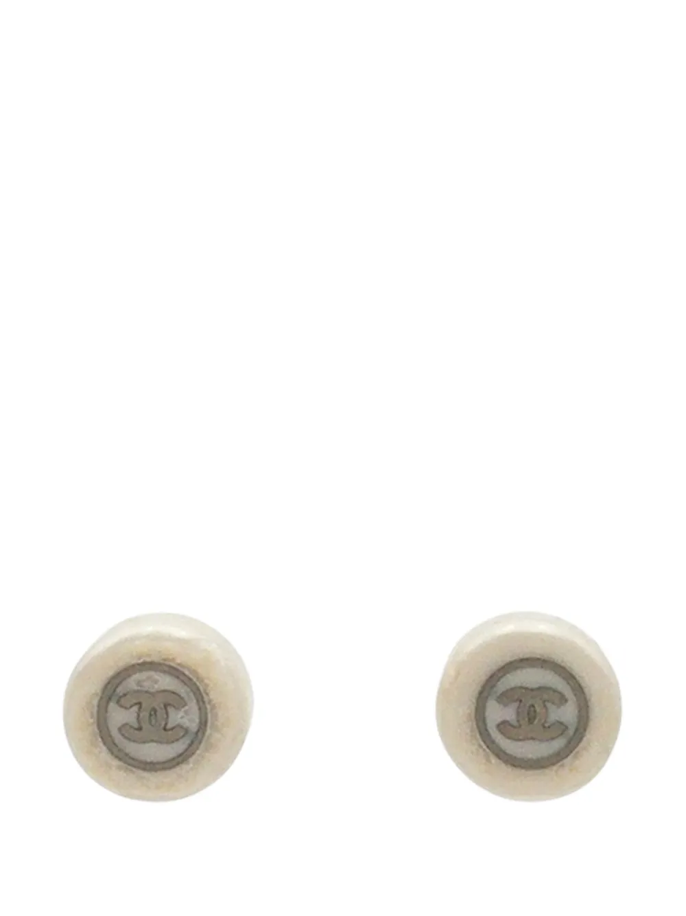 CHANEL Pre-Owned 1999 Resin and Silver Plated CC Round Push Back Earrings costume earrings - Bianco