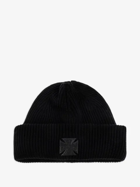 VETEMENTS gorro con detalle del logo