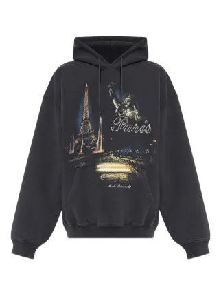 VETEMENTS