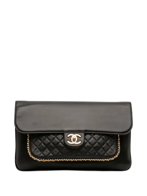 CHANEL Pre-Owned 2017-2018 Quilted Lambskin CC Unchained Flap clutch bag