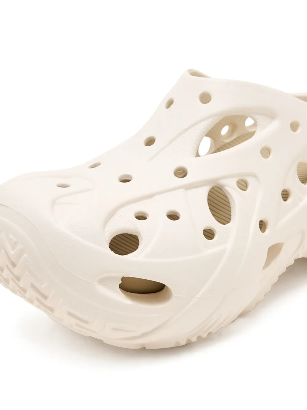 Crocs Gekooide klompen met uitgesneden details Wit