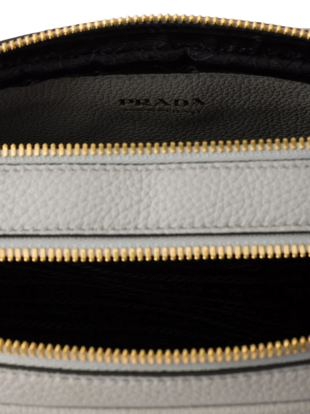 Prada Kleine schoudertas met logodetail Grijs