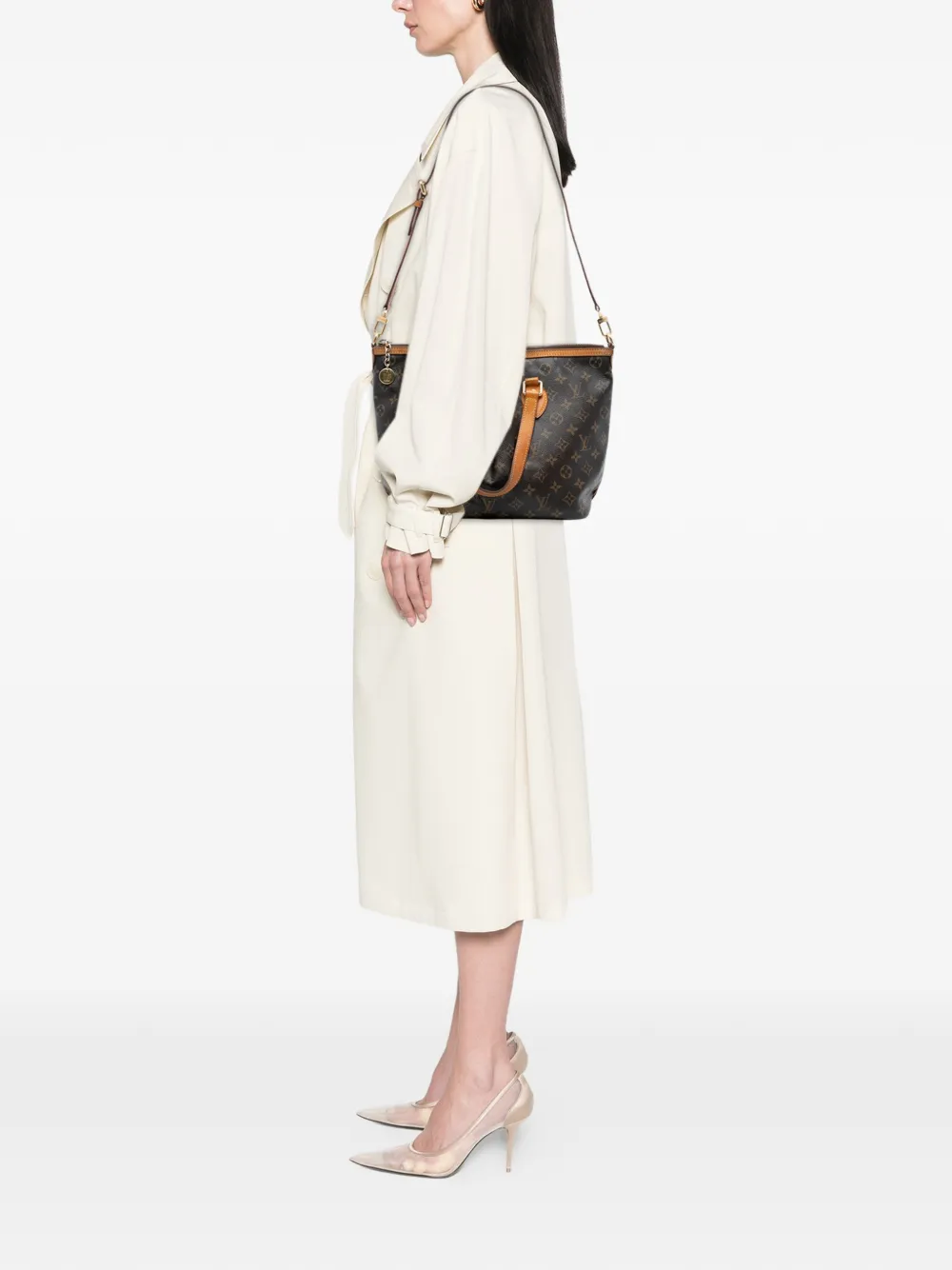 Pre-owned Louis Vuitton 2010 Monogram Palermo Pm Satchel In Brown