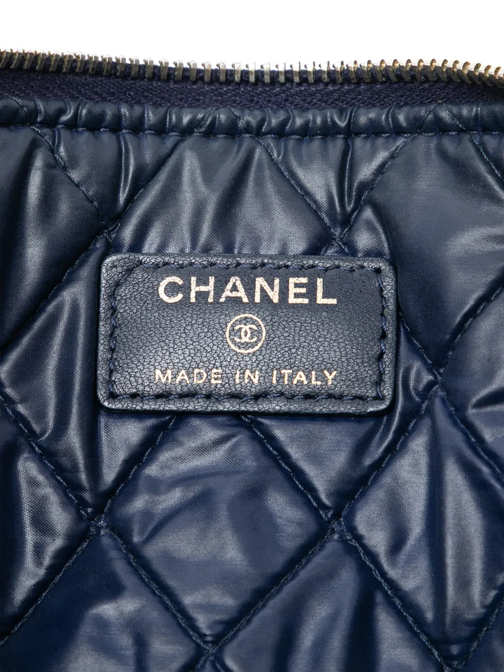 2016-2017 Cc Large Quilted Lambskin O Case Clutch Bag