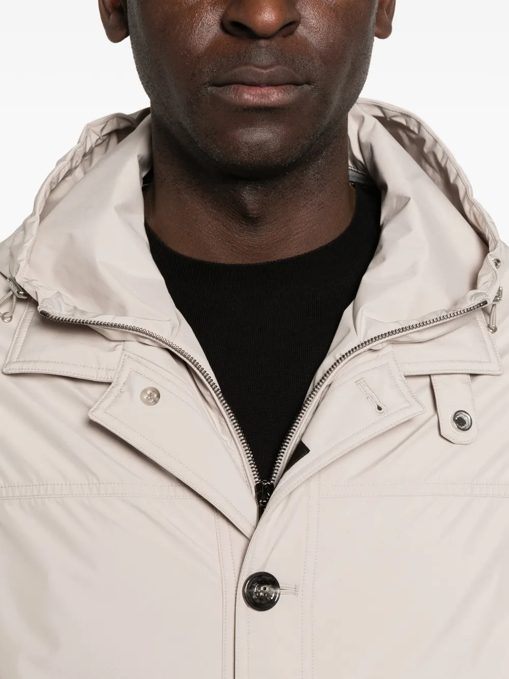 Moorer Dalens jack met knoopsluiting en capuchon Beige