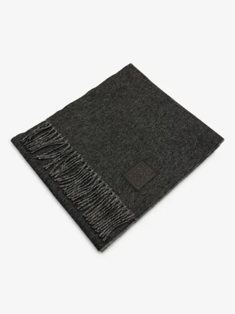 LOEWE Schal mit Logo-Patch