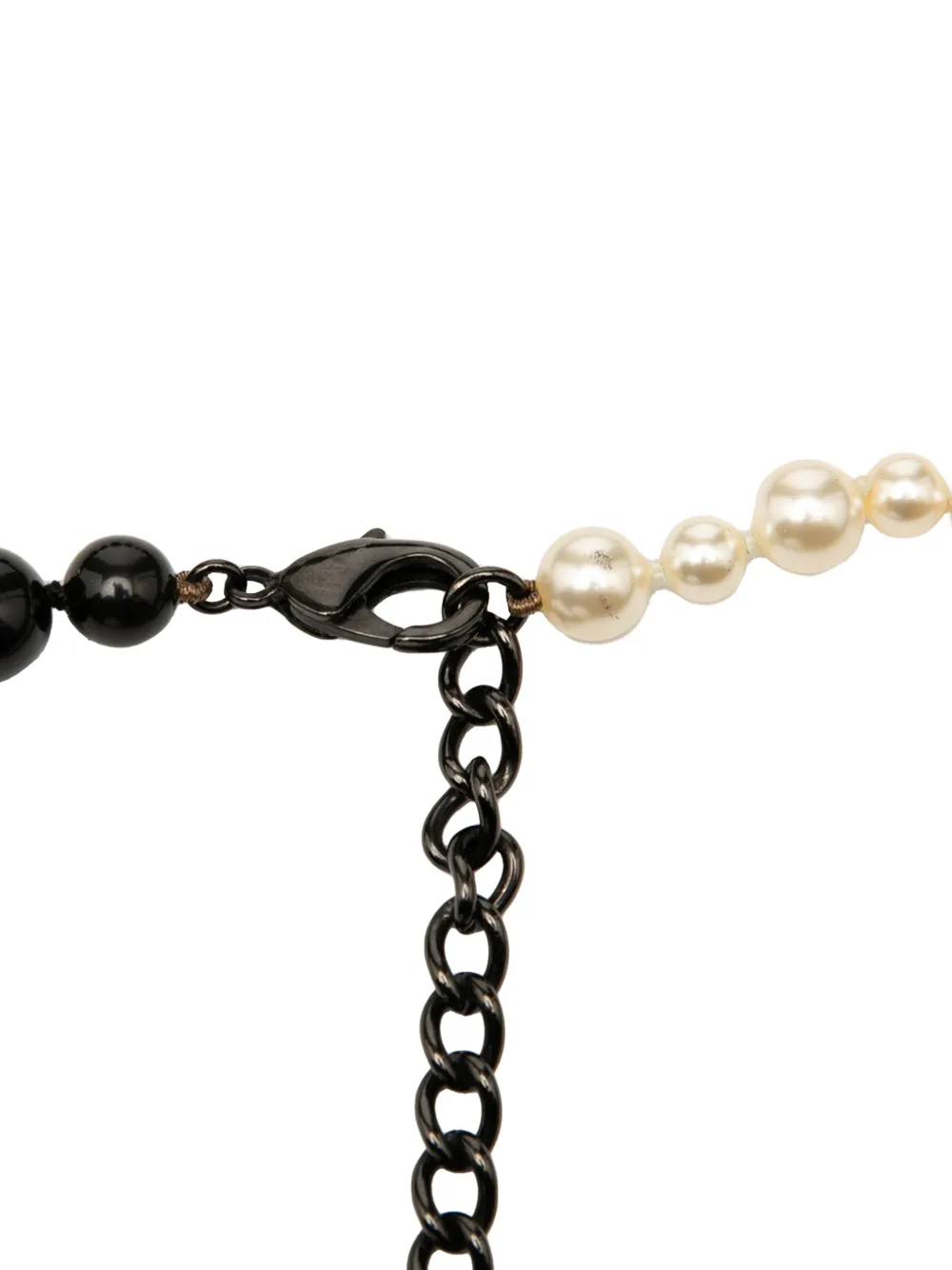 Pre-owned Chanel 2014 Cc Faux Pearl And Bead Necklace Costume Necklace In White