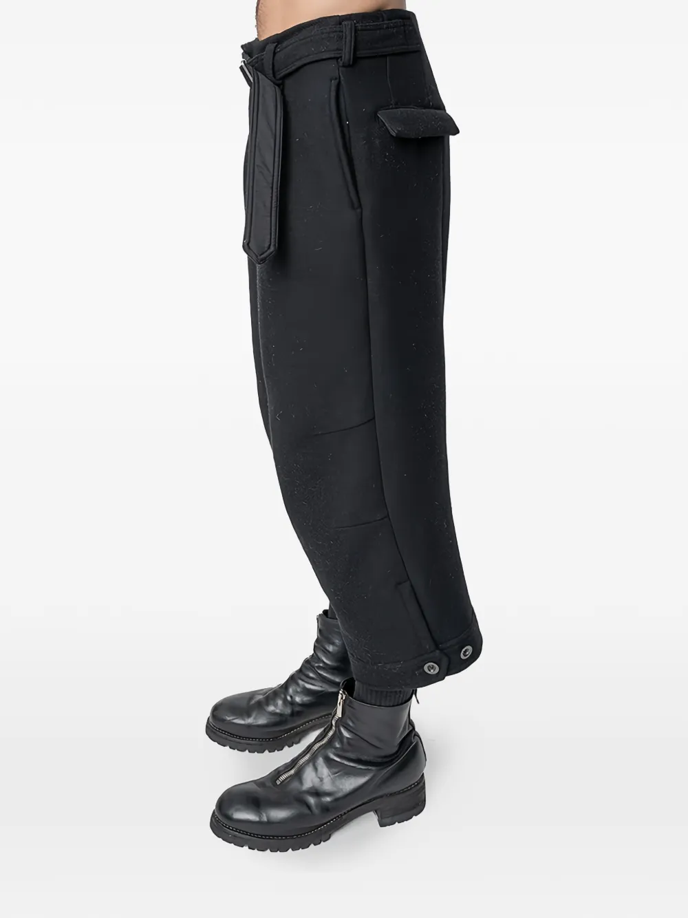 The Viridi-anne Adjustable-belt Trousers In Black