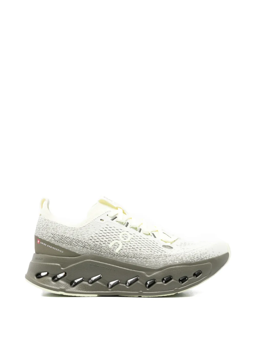 On Cloudsurfer Max sneakers Geel