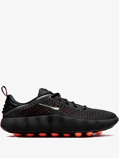 Nike  سنيكر 'مايند 002' "بلاك/هايبر كريمزون"