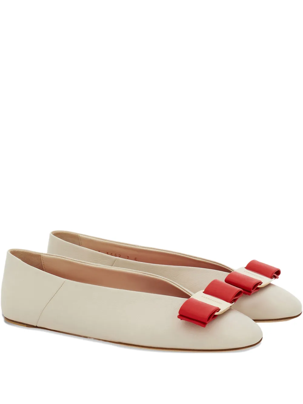 Ferragamo Vanna Ballet Flats In Neutral