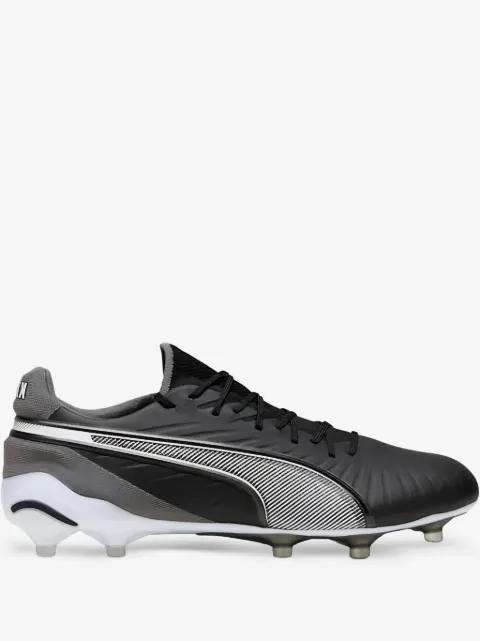 PUMA baskets de football King Ultimate FG AG