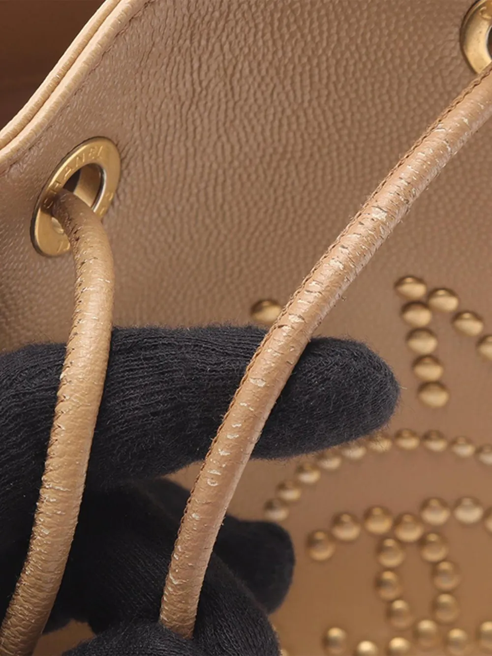 2019 Cc Deauville Drawstring Bucket Bag