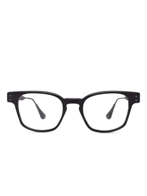pugnale lentes Thomas