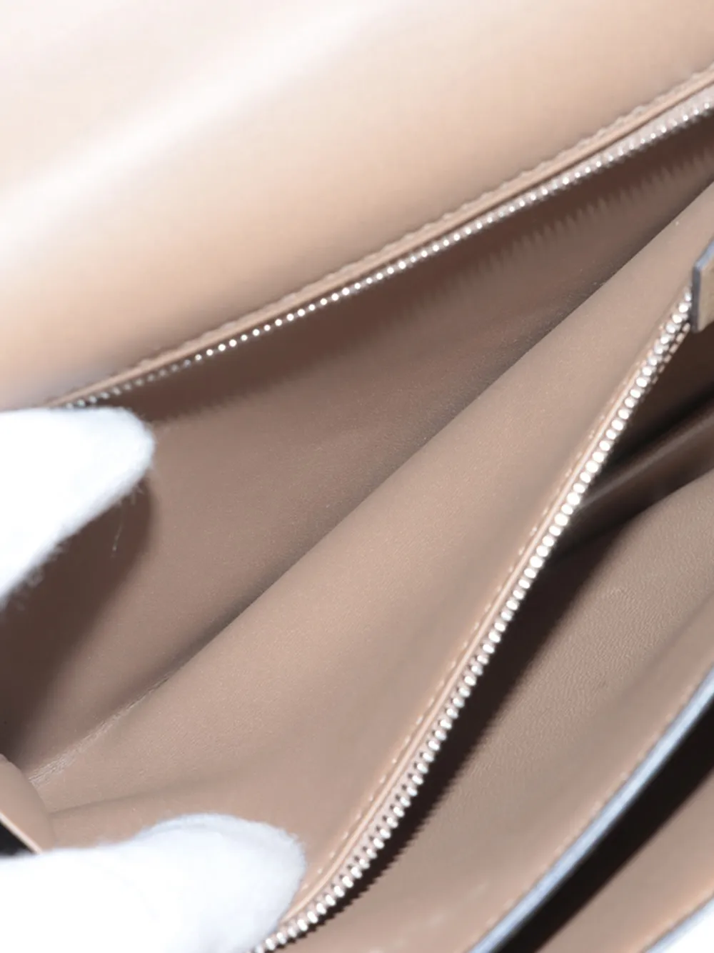 2020 Evercolor 2002 Bag 20 Crossbody Bag
