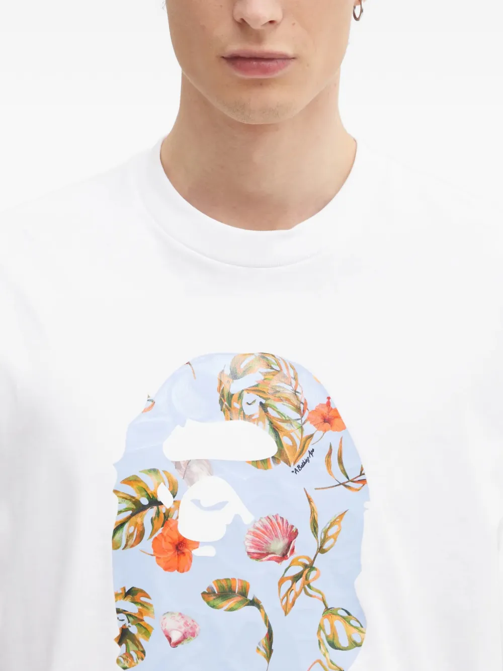 A BATHING APE Vacation Pattern Ape Head T-shirt Wit