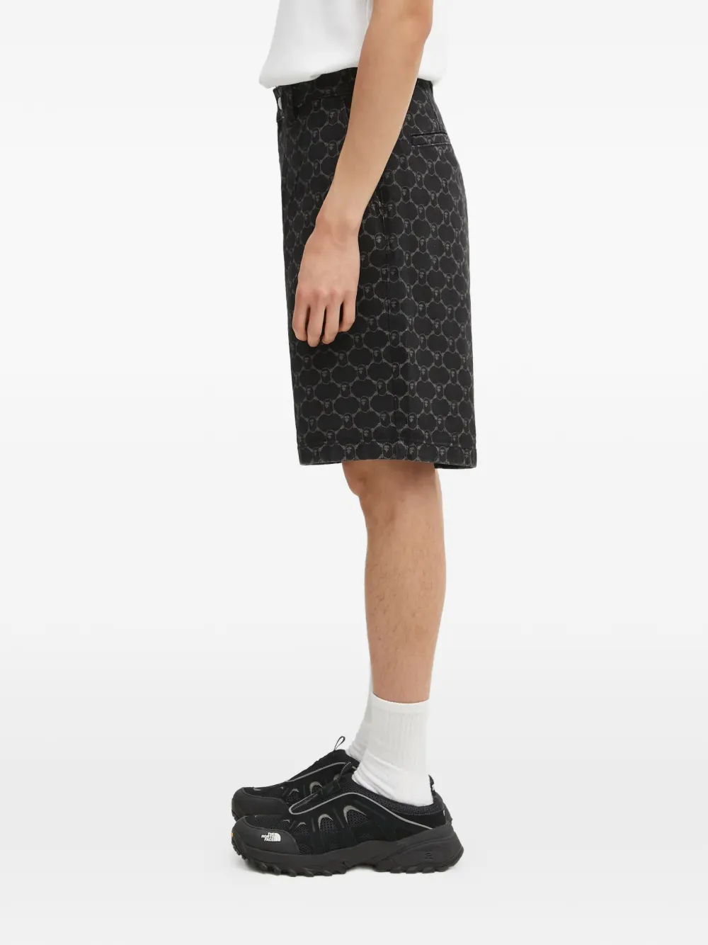 A BATHING APE College Monogram denim shorts - Zwart