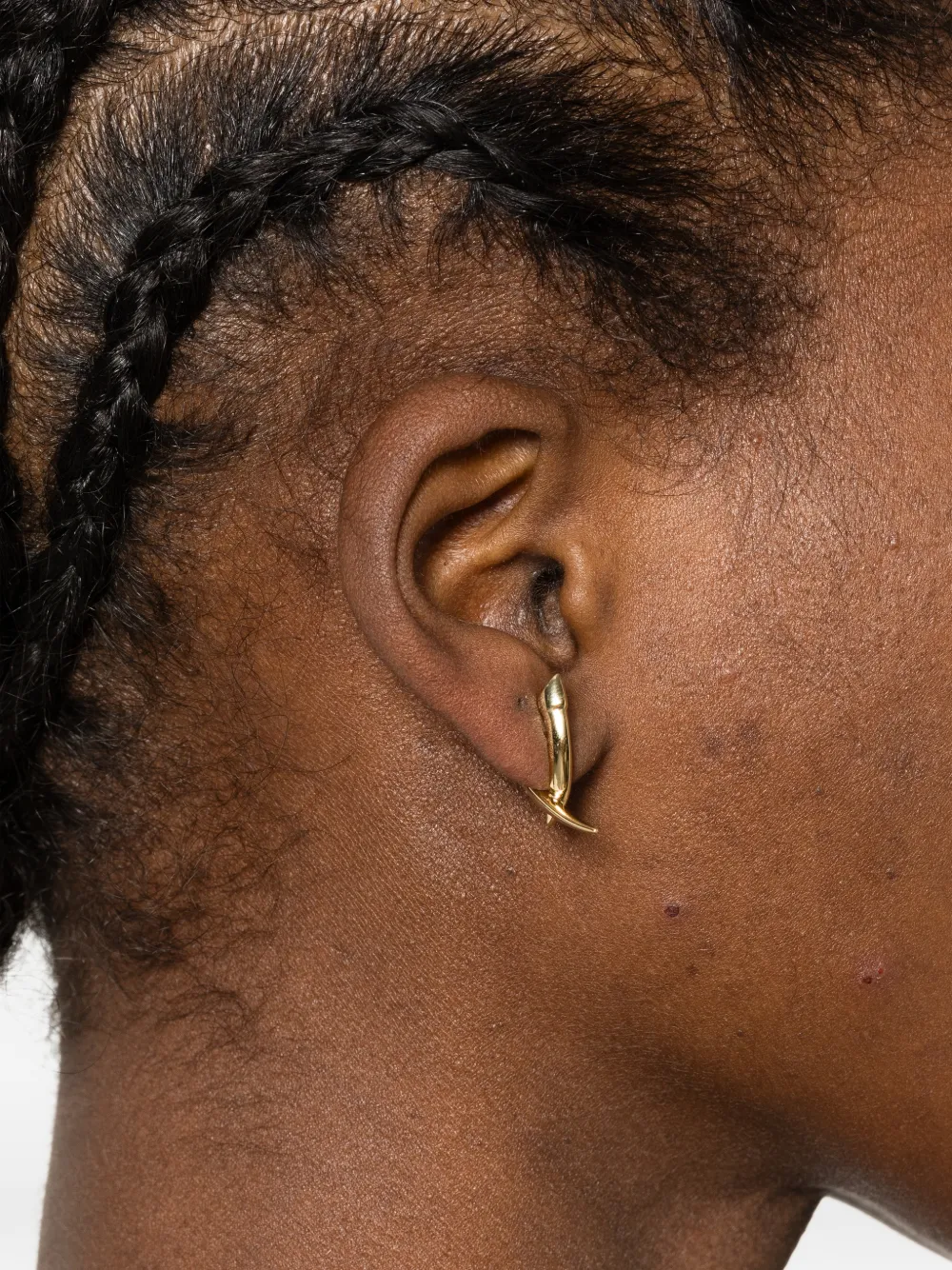 Shaun Leane Sabre crossover earrings | Men | Image 2