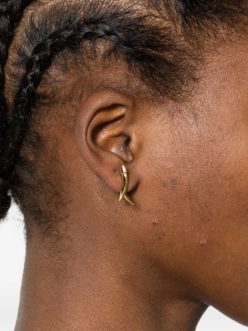 Shaun Leane Sabre Mini Crossover Earring In Gold