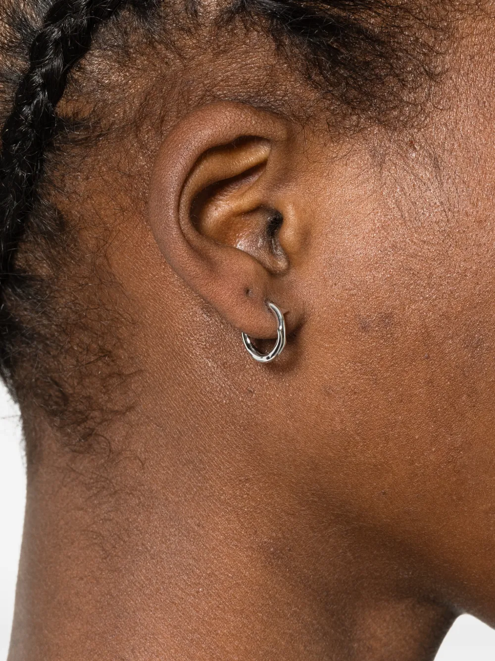 Shaun Leane Thorn mini hoop earring | Men | Image 2
