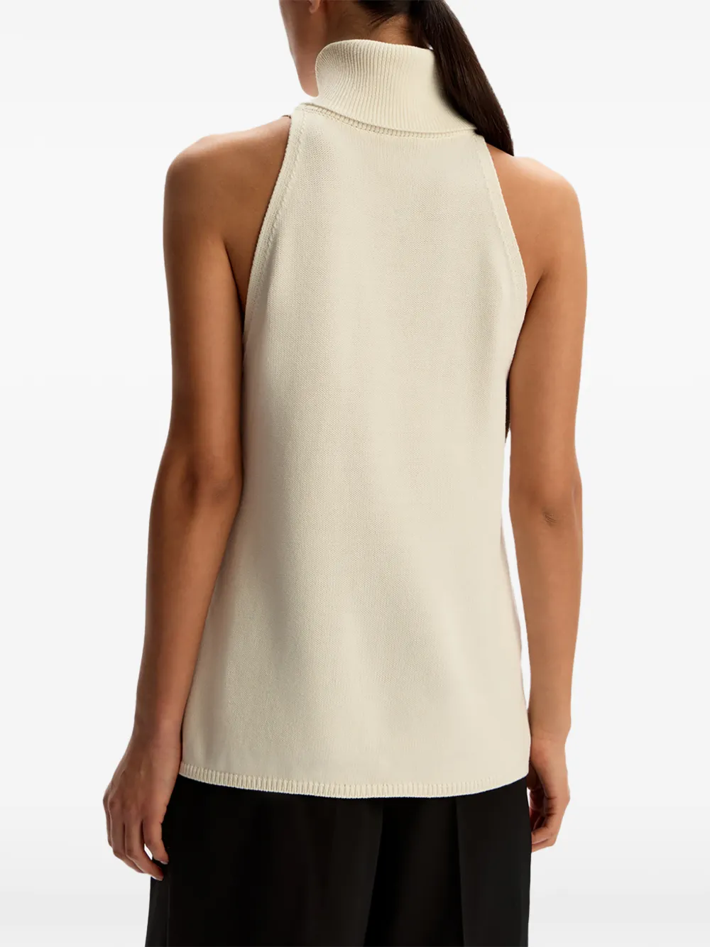 12 STOREEZ Top met col Beige