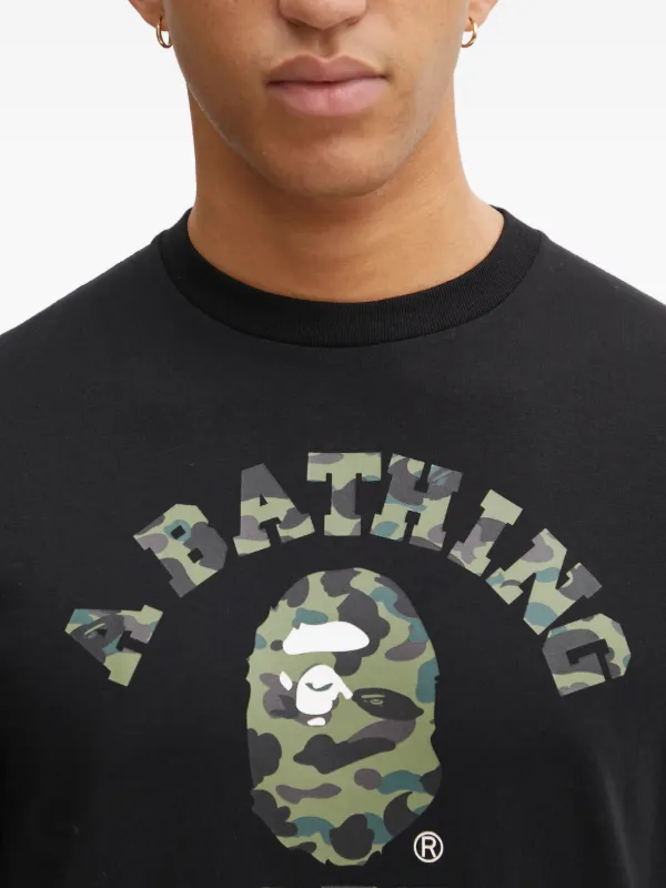 A BATHING APE® 1st Camo College Tシャツ | ブラック | FARFETCH JP