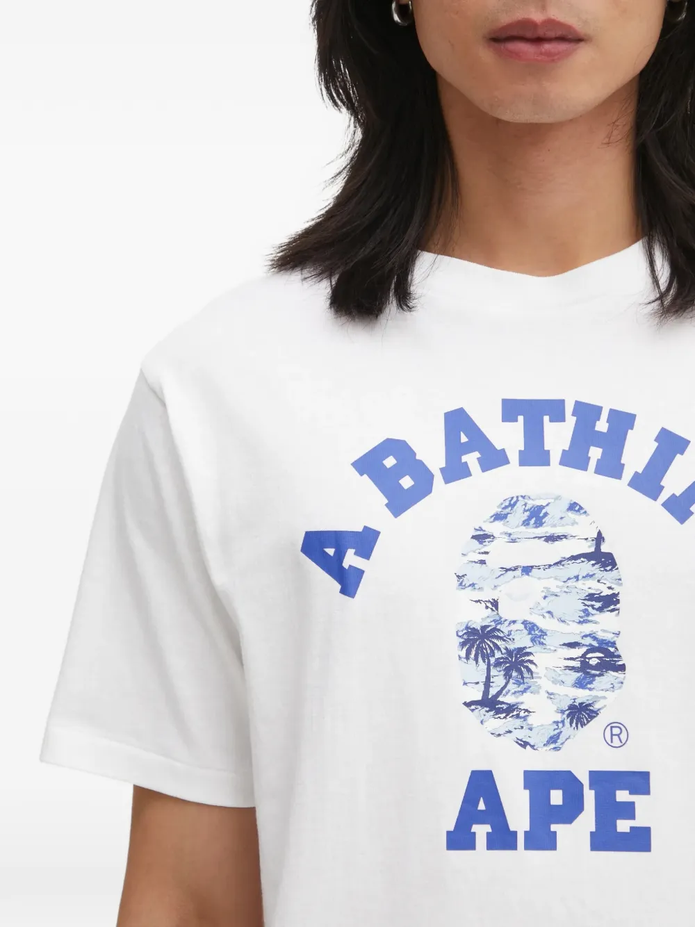 A BATHING APE Palm Tree Camo College T-shirt met print Wit