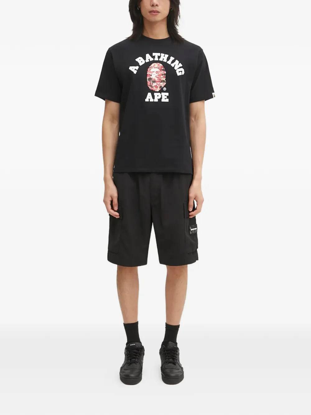 A BATHING APE logo-print T-shirt - Zwart