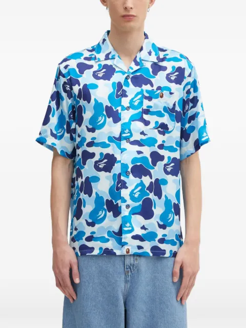 A BATHING APE® camouflage short-sleeve shirt