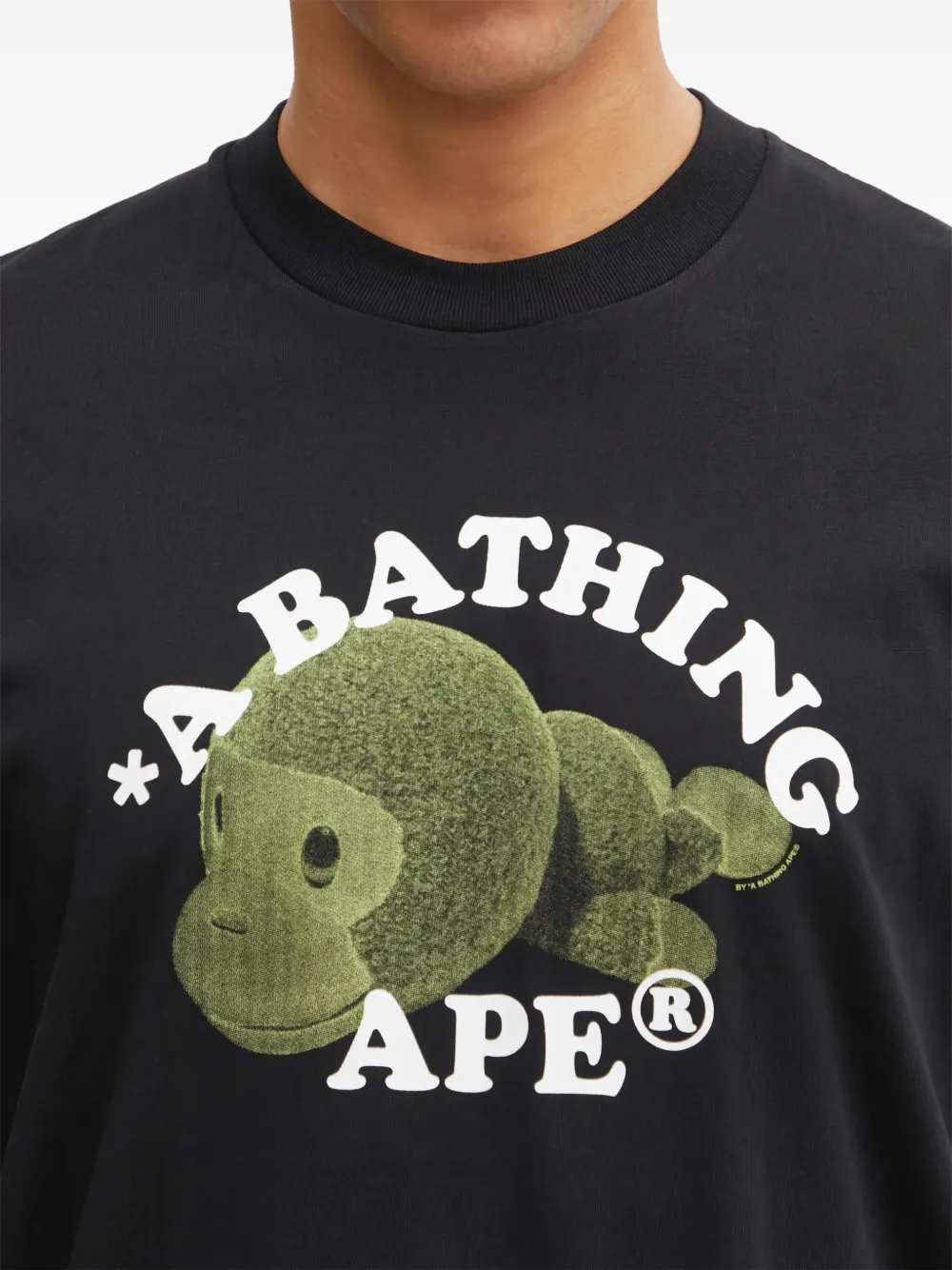 A BATHING APE Milo College T-shirt met print Zwart