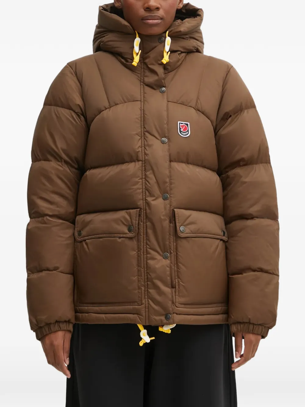 Fjällräven logo-patch padded jacket - Marrone