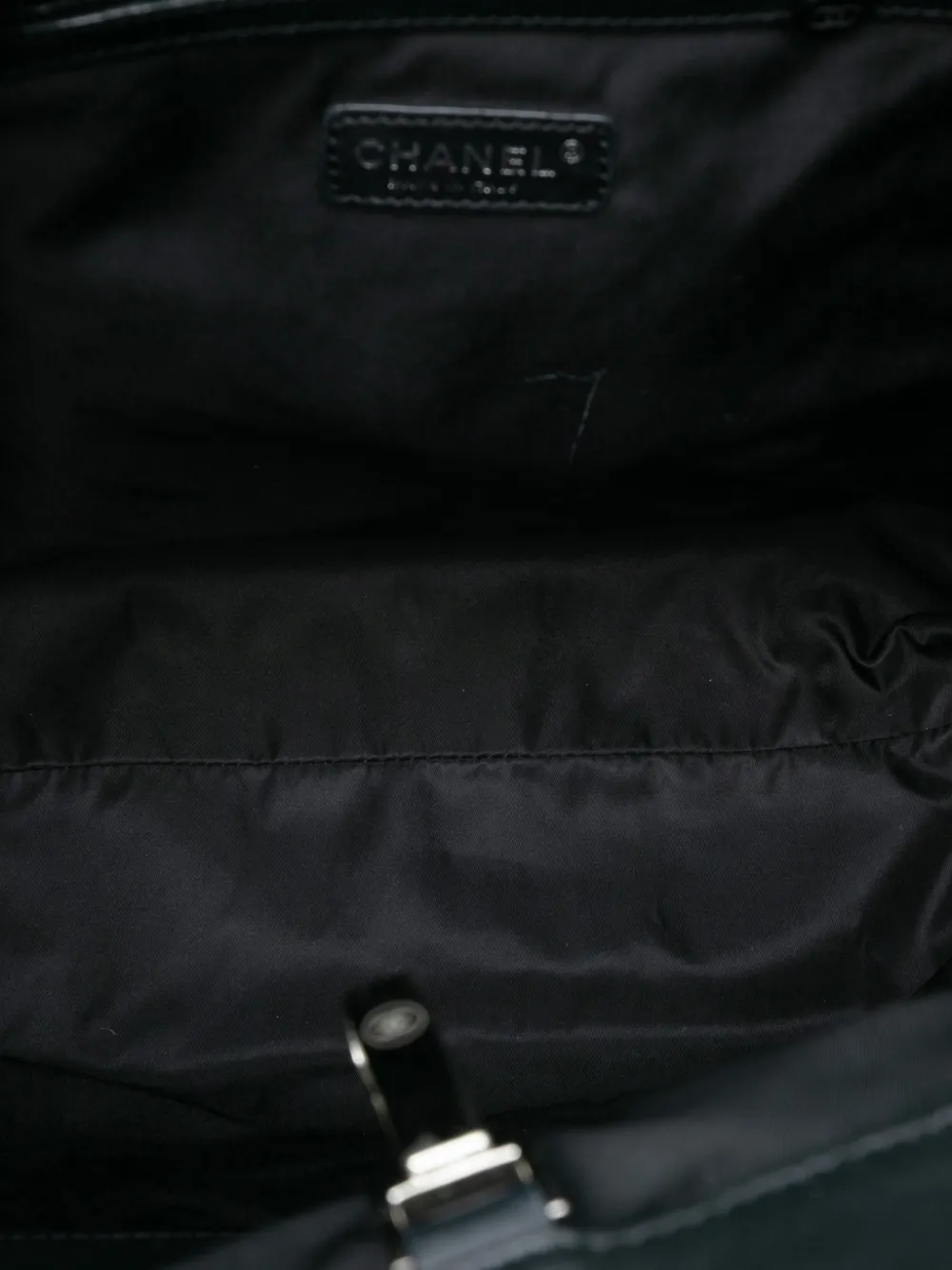 Pre-owned Chanel 2012 Cc Wool And Leather Tote Bag In Black