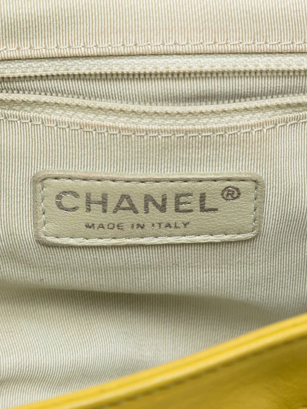 2011 Cc Quilted Lambskin Chain Around Flap Crossbody Bag