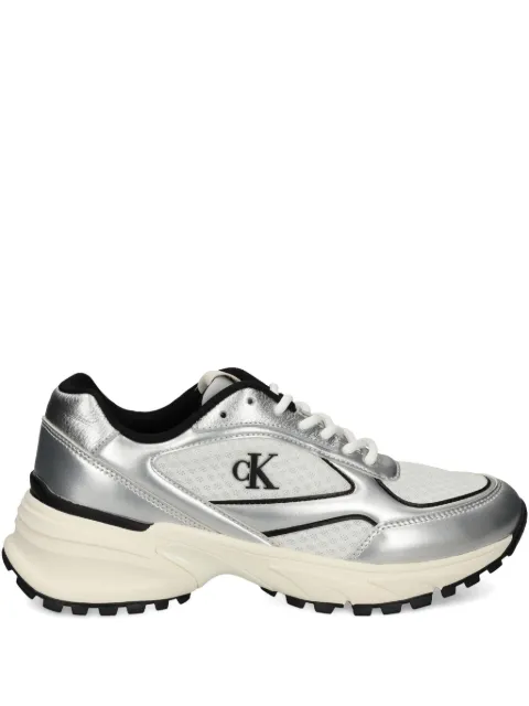 Calvin Klein tenis con detalle del logo