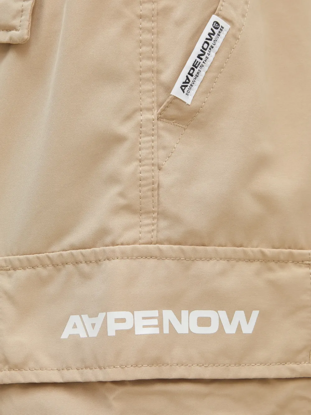 Cargo-Pocket Elasticated-Waistband Shorts