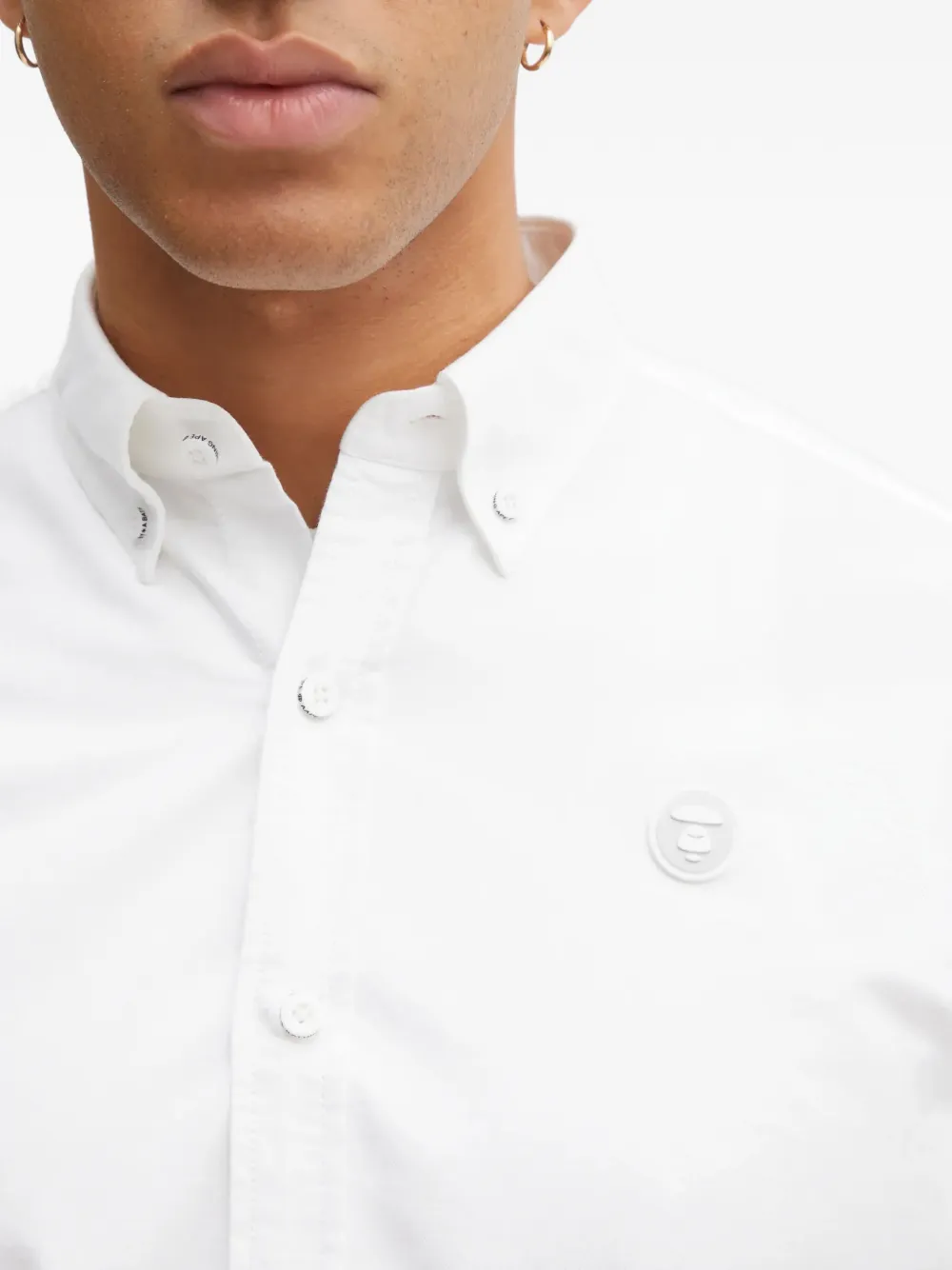 AAPE BY *A BATHING APE Overhemd met logopatch en knopen Wit
