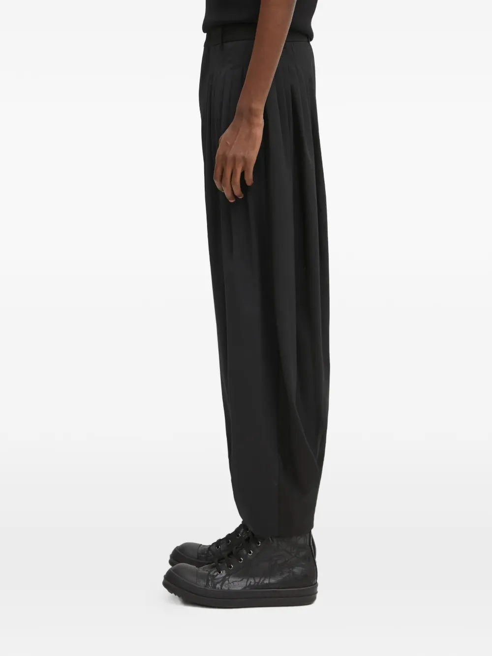 Ader Error pleated trousers | Tapered Pants | Image 2