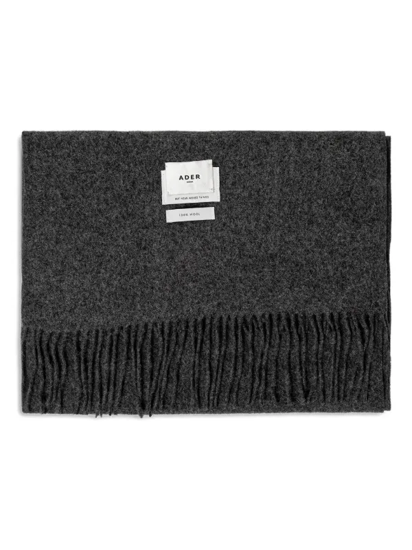 Ader Error フリンジ スカーフ | グレー | FARFETCH JP ADER ERROR マフラー ロゴパッチ フリンジ ユニセックス