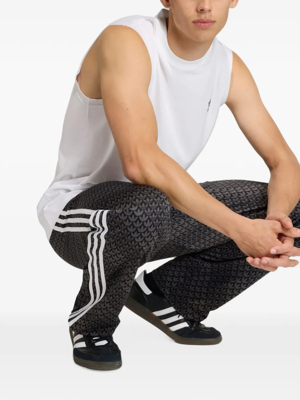 adidas Firebird trainingsbroek met logoprint en streep Grijs