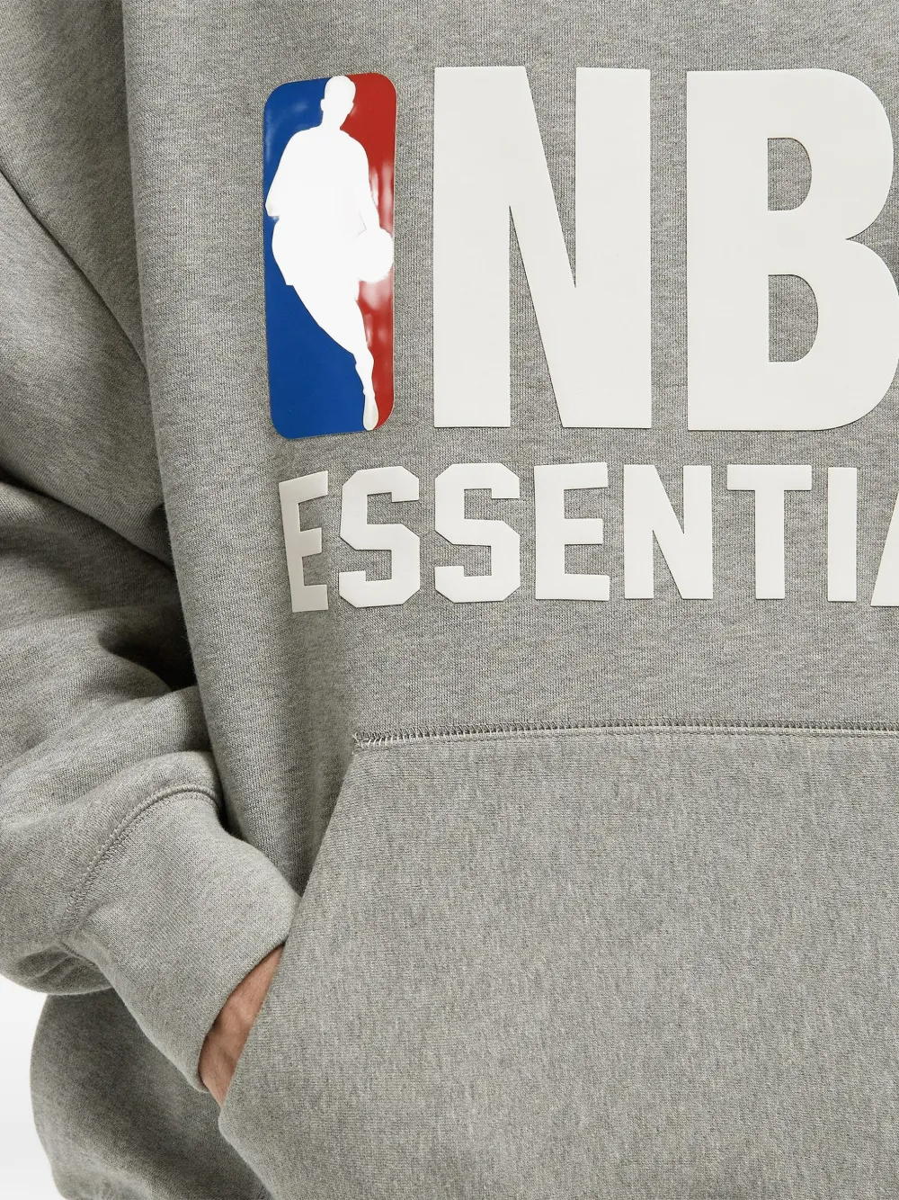 FEAR OF GOD ESSENTIALS Sweater met grafische NBA-print - Grijs