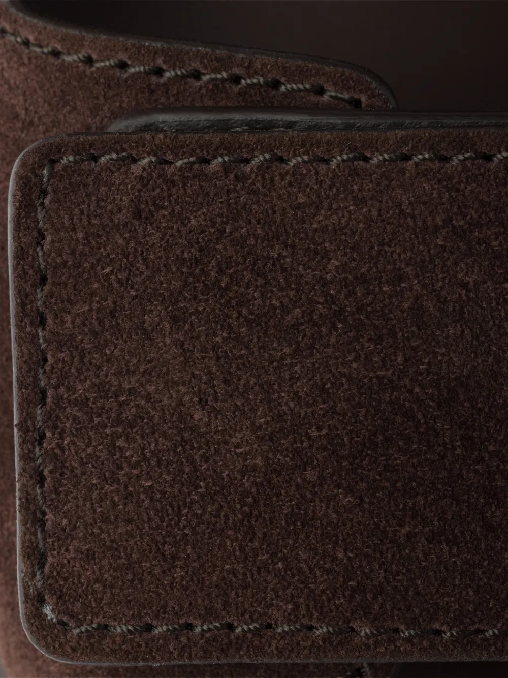 Prada Suède sandalen met logo Bruin