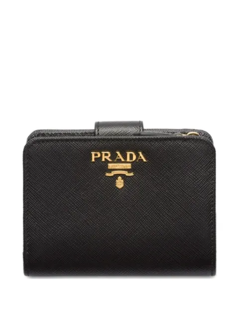 Prada cartera pequeña con cierre de presión
