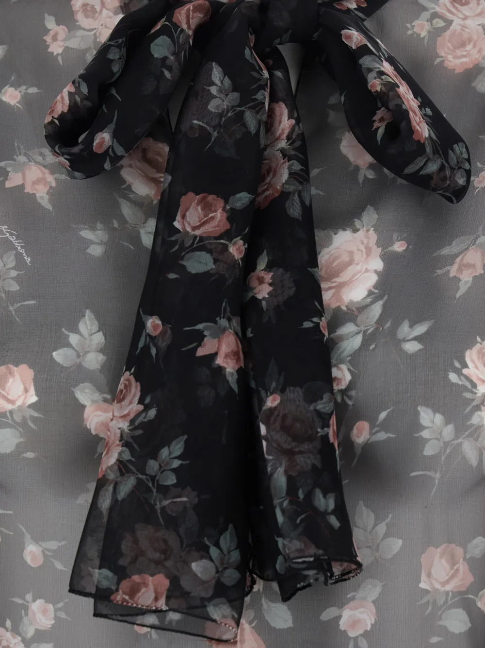 Dolce & Gabbana Bow Ruffled Blouse - Black 