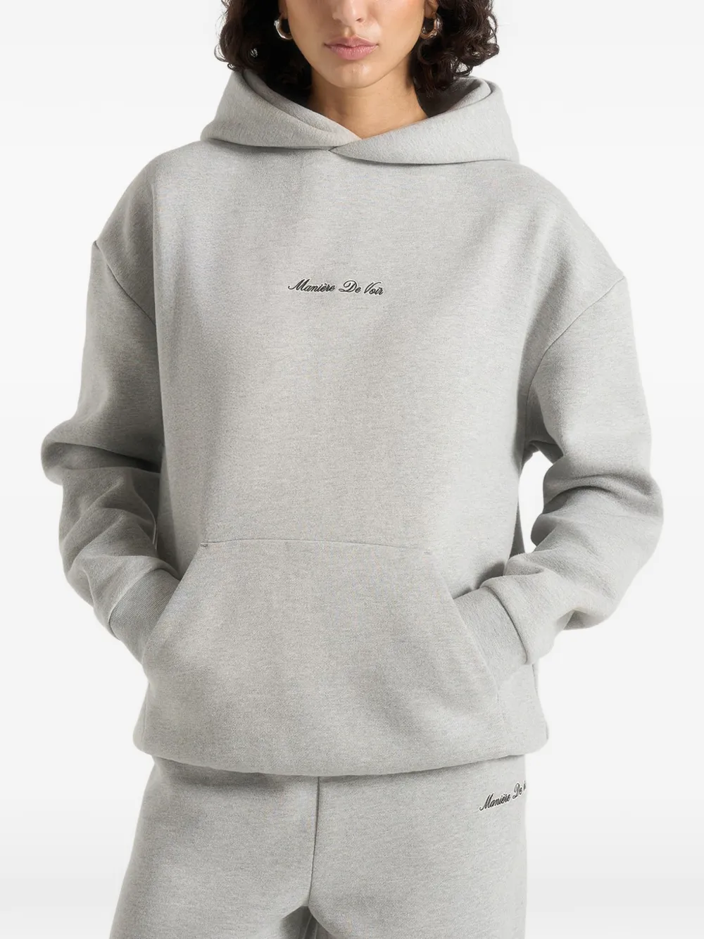 Manière De Voir Ollie ruimvallende hoodie met geborduurd logo Grijs