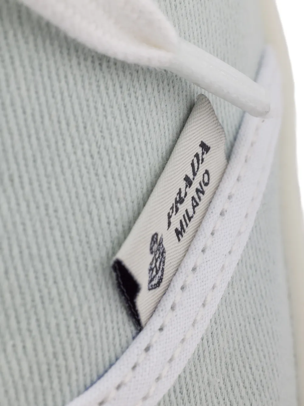 Prada Sneakers met ronde neus Blauw