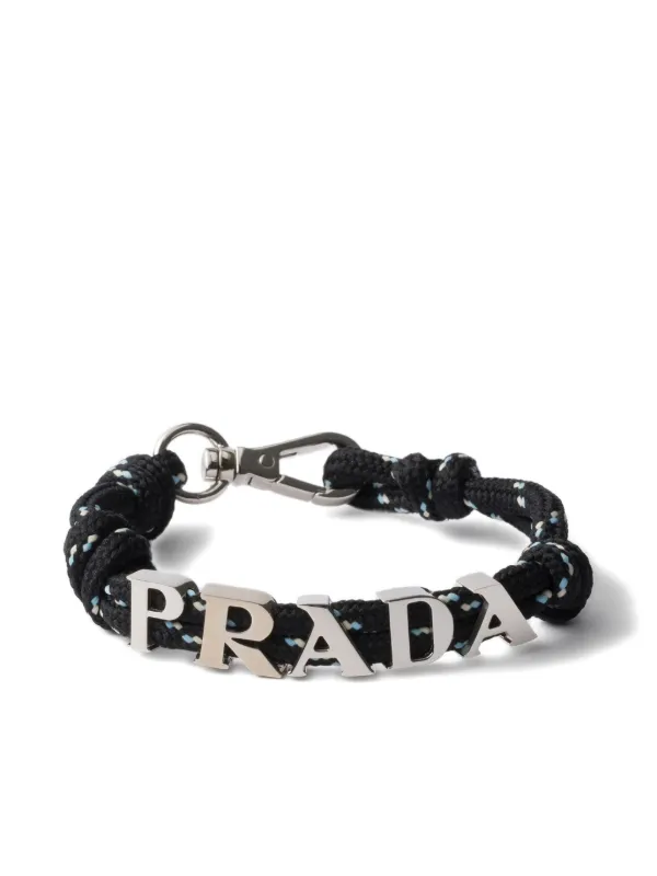 PRADA レザー ダブルアイレット ロゴ ブレスレット Prada ロゴ ブレスレット | ブラック | FARFETCH JP
