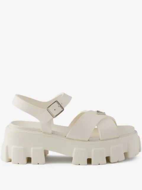 Prada モノリス バックル サンダル