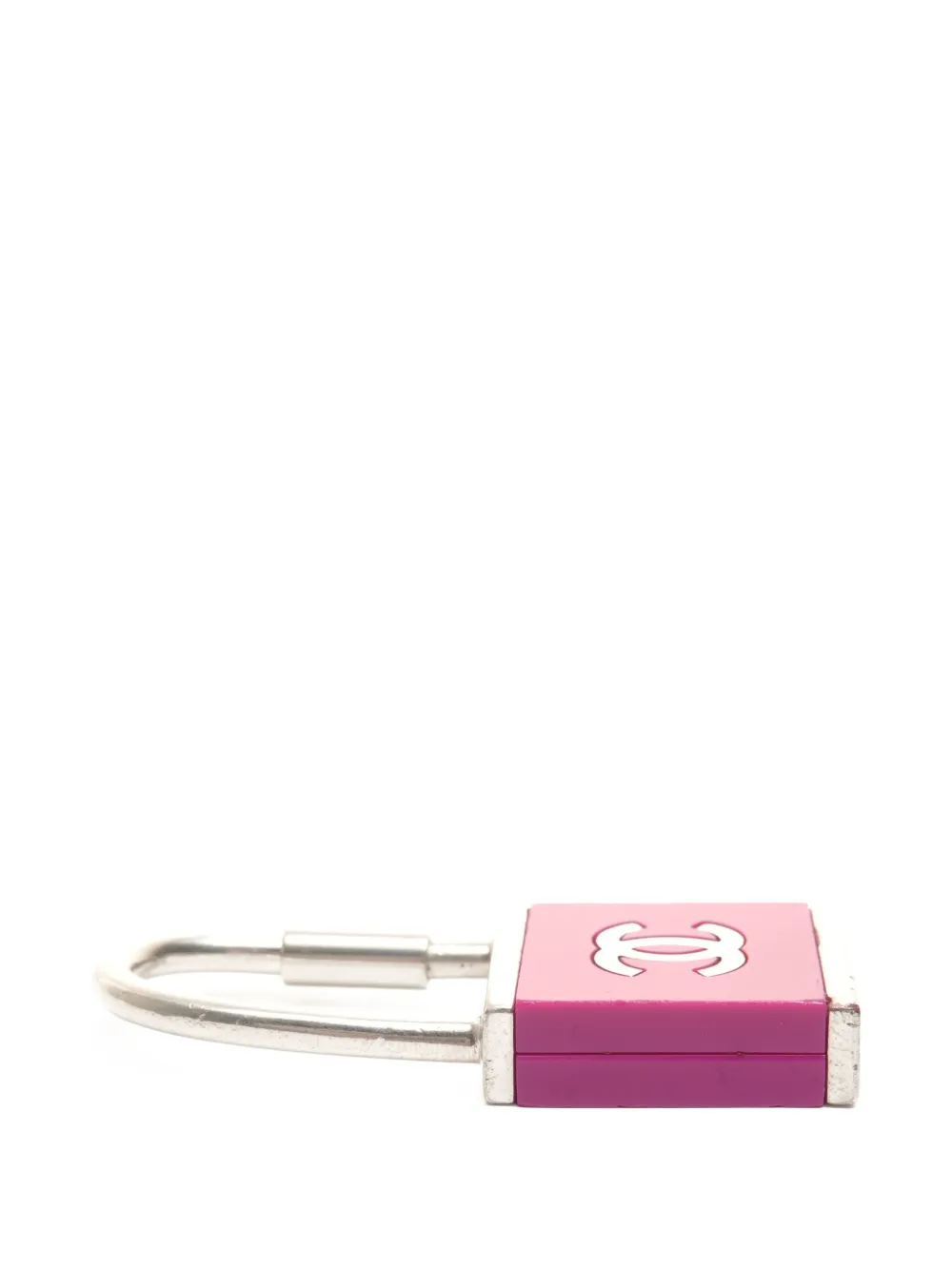 Pre-owned Chanel 2002 Interlocking Cc Padlock Keyring In Silver