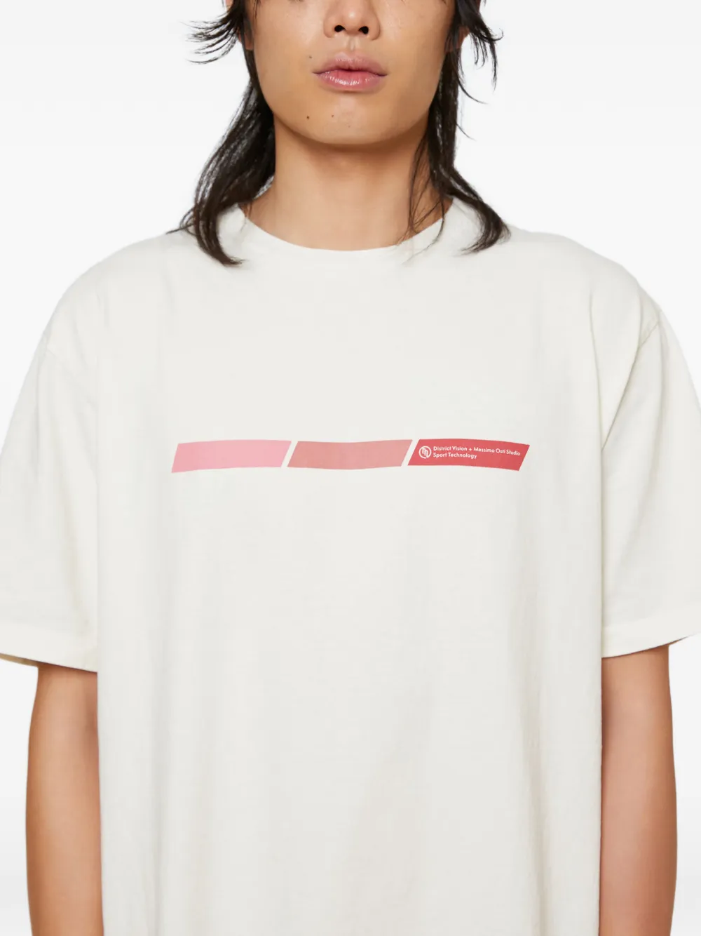 District Vision_2XU_Tシャツ District Vision logo-detail short-sleeve T-shirt | Neutrals